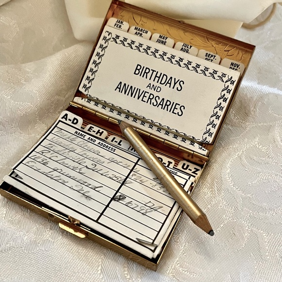 Vintage Names n’ Numbers Index Address Compact - Picture 2 of 6